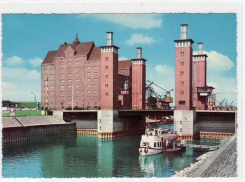 Duisburg mit Schwanentor ungelaufen Gute Erhaltung.