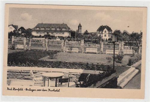 Bad Hersfeld Bad Hersfeld. Anlagen vor dem Kurhotel ungelaufen Leicht fleckig, sonst gut erhalten