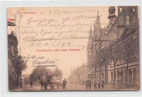 Neumünster Neumünster. GrossFlecken neue Rathaus gelaufen. leichte Abschürfungen, kleiner Knick oben links, leicht fleckig, sonst gut erhalten