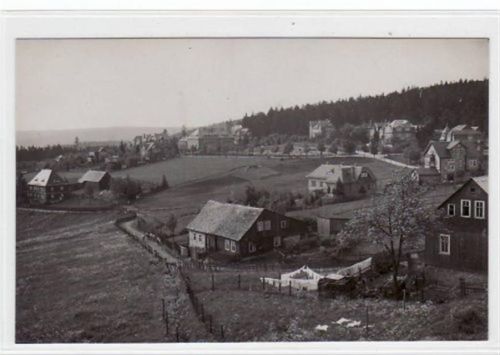Masserberg Masserberg mit Gesamtansicht. ungelaufen keine Anschriftzeilen Rückseite. Ecken mit Albumabdrücken, sonst gut erhalten.