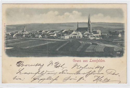 Bad Leonfelden Gesamtansicht gelaufen am 13.08.1898. Leichte Abdrücke vom Album, leicht stockfleckig, sonst gut erhalten. PLZ 4190.