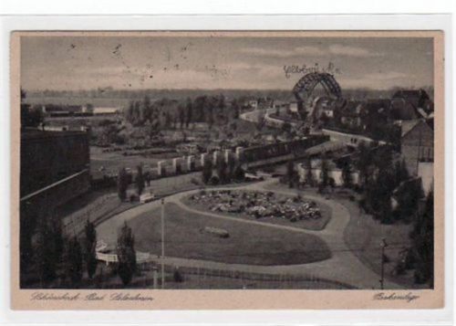 Schönebeck Schönebeck - Bad Salzelmen mit Parkanlagen gelaufen von 1933. Leichte Stempelspuren, kleiner Knick unten rechts, sonst gut erhalten.