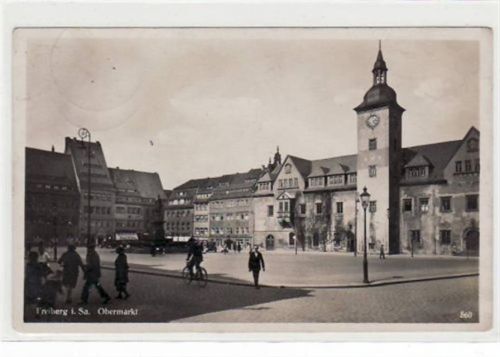Freiberg Freiberg mit Obermarkt gelaufen von 1931. Leichter Stempeldurchdruck, leichter Bug unten rechts, sonst gut erhalten.