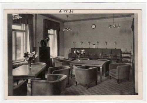 Kötzschenbroda-Zitzschewig mit Lese- und Schreibzimmer im Männer - Genesungsheim gelaufen von 1931. Leichter Stempeldurchdruck, sonst gut erhalten.
