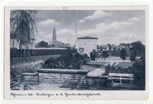 Rheine mit Anlagen vor der Hindenburgbrücke. Feldpost, Stempel von 1943 kleiner Knick unten rechts, leichte Abschürfungen, sonst gut erhalten