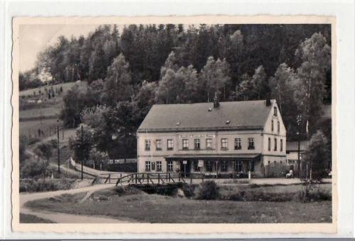 Neuhausen Neuhausen mit Gasthof Deutsches Haus gelaufen und Bahnpoststempel von 1937, Zug Nr. 1309. Gute Erhaltung.