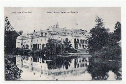 Coesfeld mit Fürstl. Schloß Varlar gelaufen, mit Marke und Stempel von 1910. Leichter Bug unten links, sonst gut erhalten