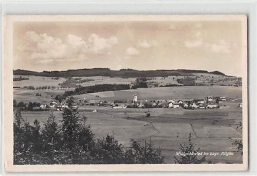 Wildpoldsried im Allgäu. Kirche ungelaufen Gute Erhaltung.