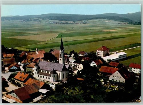 Pondorf Fliegeraufnahme Kirche