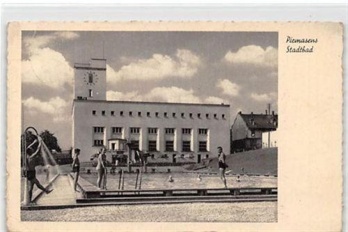 Pirmasens Pirmasens. Partie am Stadtbad. Feldpost, Stempel von 1940. Rückseite leicht stockfleckig, kleiner Knick unten links, leichter Stempeldurchdruck, sonst gut erhalten