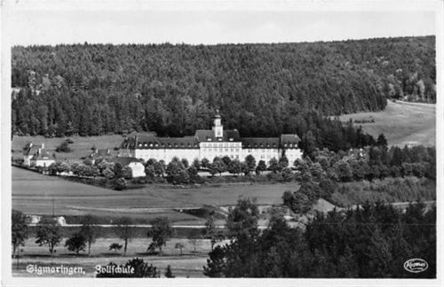 Sigmaringen Sigmaringen. Partie an der Zollschule gelaufen. Leichter Stempeldurchdruck, sonst gut erhalten
