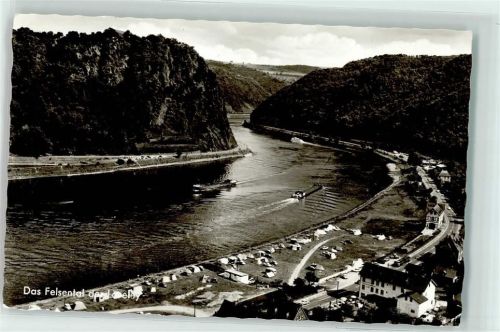 St. Goarshausen das Felsental der Loreley