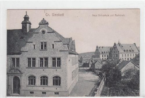 Groß-Umstadt. neue Volksschule und Realschule ungelaufen Gute Erhaltung.