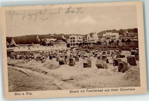 Binz Strand Familienbad Hotel Dünenhaus Stradkorb Fahnen
