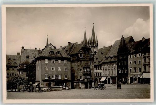 Cheb Marktplatz Geschäfte Brunnen Wagen