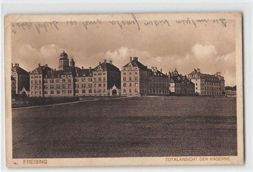 Freising Freising. der Kaserne. Feldpost Leicht fleckig, kleiner Knick oben links und am rechten Rand in der Mitte, sonst gut erhalten