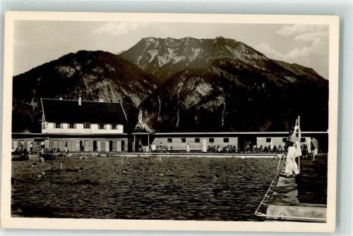 Hindelang Freibad mit Iseler