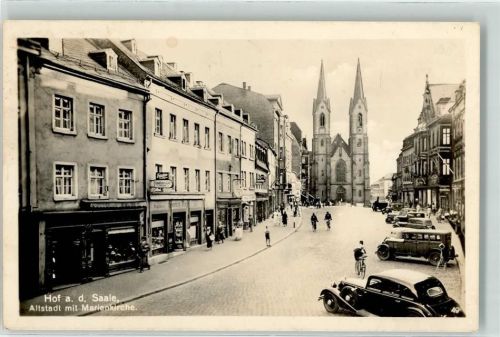Hof Altstadt St. Marienkirche Oldtimer Radfahrer