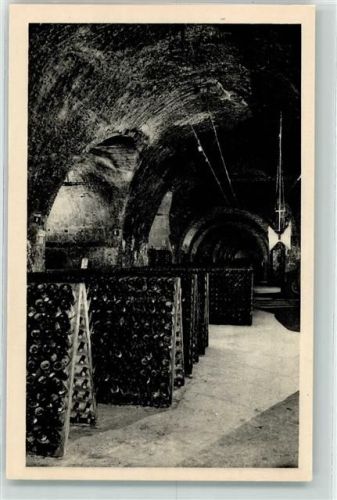 Nr. 7 Vins sur pupitres durant le remuage Maison Fondeen Moet u. Chandon