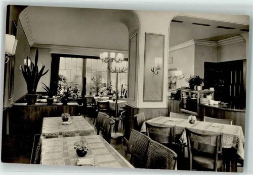 Erlangen Cafe-Konditorei Weiss Lorlebergplatz Cafestube Tresen Registrierkasse