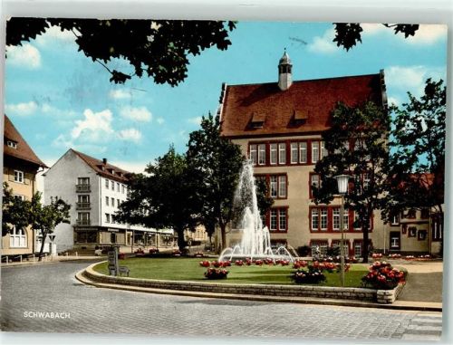 Schwabach Schillerplatz Sprigbrunnen Ortswegweiser