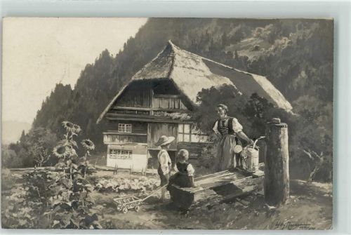 1919 Schwarzwald Idylle Quellbrunnen Gießkanne Mutter und Kind