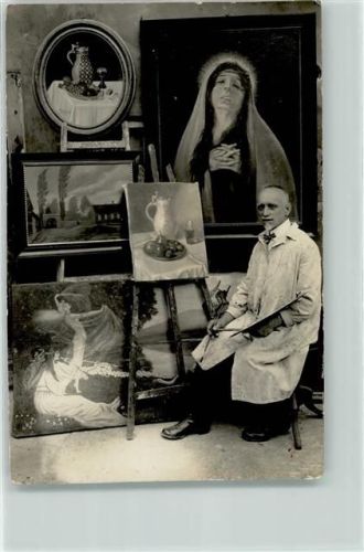 1919 Atelier mit Bilder und der Künstler auf AK