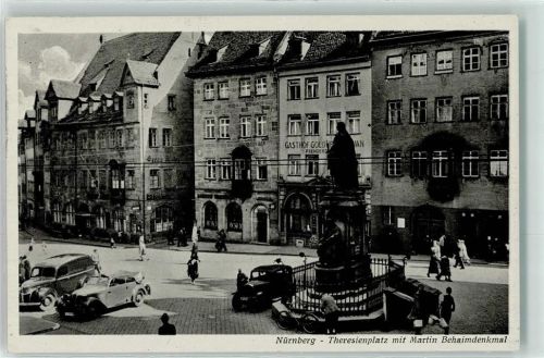 Nürnberg Theresienplatz mit Martin Behaimdenkmal Fahrrad Oldtimer WK II Stempel