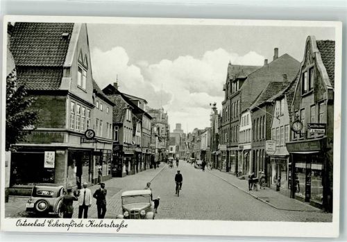 Eckernförde Kielerstraße Schmuck- und Uhrengeschäft J. Rehse Oldtimer Radfahrer