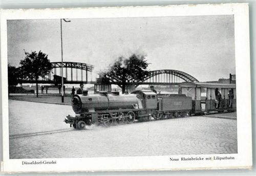 Düsseldorf Neue Rheinbrücke Gesolei