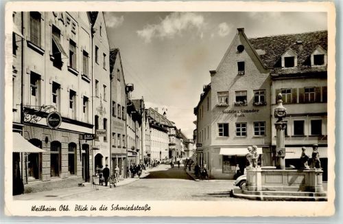 Weilheim Blick in die Schmiedstraße Fahrrad VW Käfer