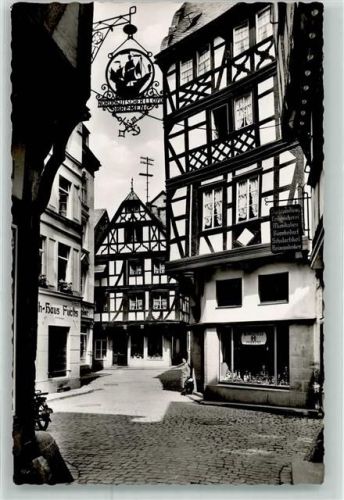 Bernkastel-Kues Fachwerkhäuser Gasthausschild