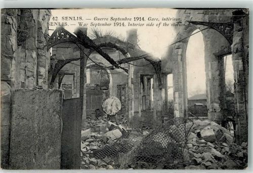 Senlis 1914 Bahnhof Inneres