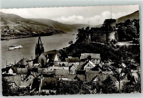 Niederheimbach Pfarrkirche St. Mariae Himmelfahrt und der Heimburg Rheinschifffahrt