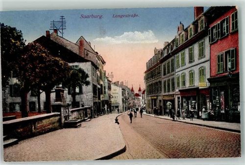 Sarrebourg Langestraße Geschäfte Kinder Brunnen