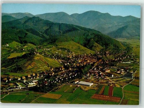 Staufen Fliegeraufnahme des Ortes