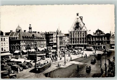 Lille Place du General de Gaulle Säule Tram Straßenbahn Auto