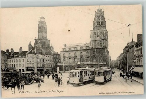Calais le Musee et la Rue Royal Straßenbahn Fahrrad Leuchtturm