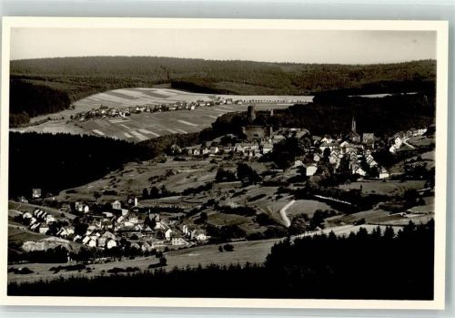 Oberreifenberg mit Burgruine Oberreifenberg