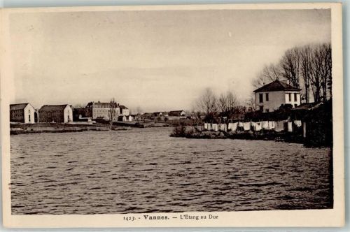 Vannes L Etang au Duc
