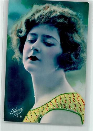 Paris Frau Nr. 312