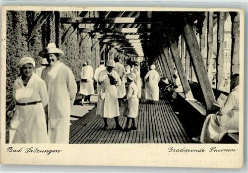 Bad Salzungen 1937 Gradierwerk mit Kurgästen