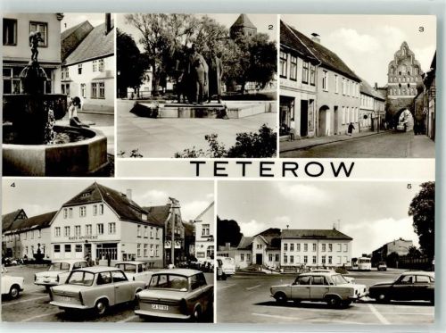 Teterow Hechtbrunnen Denkmal am Mühlteich Rats Apotheke Oldtimer