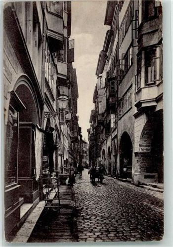 Bozen Laubengasse