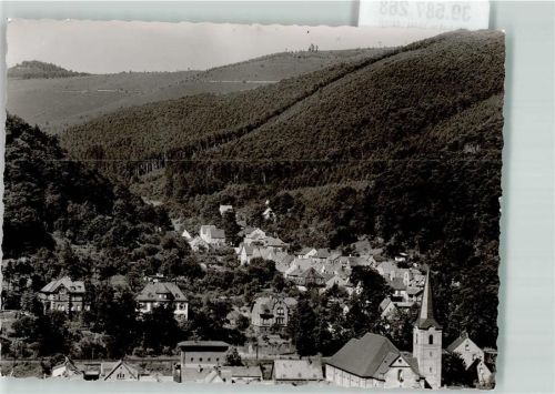 Lambrecht mit Kath. Pfarrkirche Herz Jesu