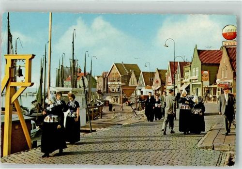 Volendam Tracht Hafen