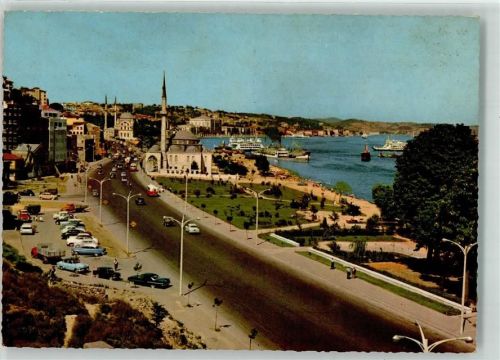 Konstantinopel Kabatas and Bosphorus Moschee Schiff Meer Straße Auto