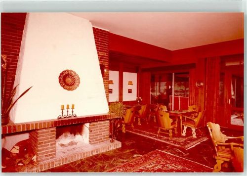 Oberstaufen Kurhotel Adula Gastraum Kamin Kerzenständer Pflanzen Ort handschriftlich Foto Original aus Archiv eines Ansichtskartenverlags