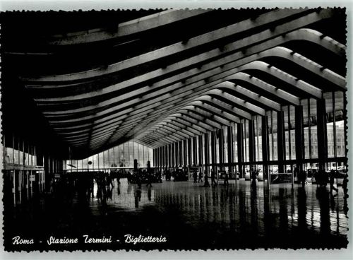 Roma Schalterhalle Bahnhof