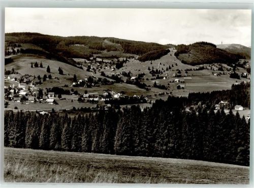 Altglashütten mit Kirche St. Wendelin Fotograf Faller